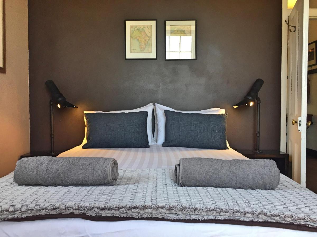 The Old School House Hotel Calitzdorp Buitenkant foto