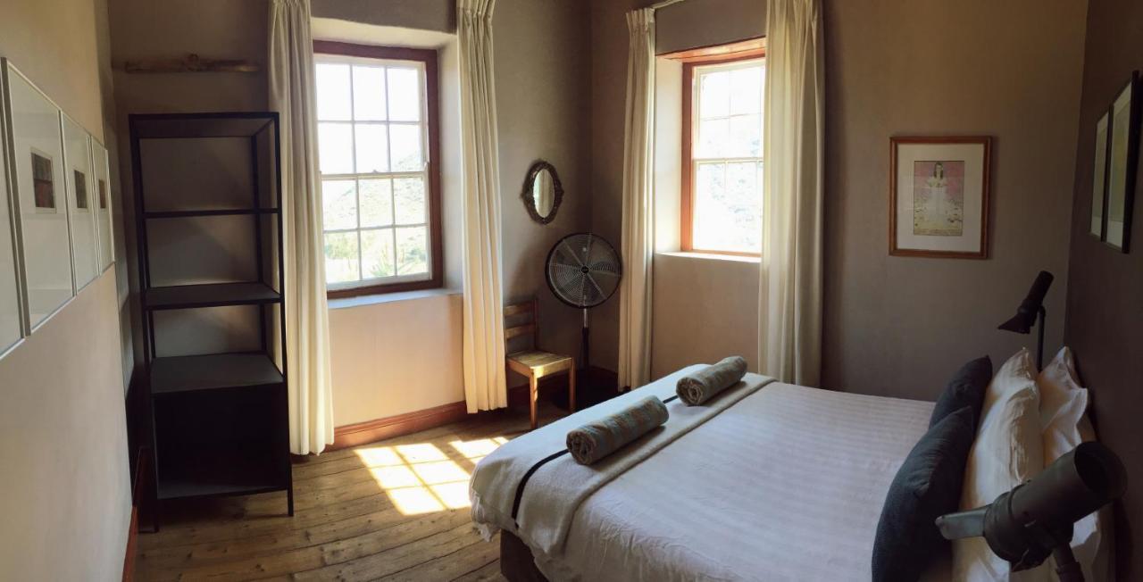The Old School House Hotel Calitzdorp Buitenkant foto